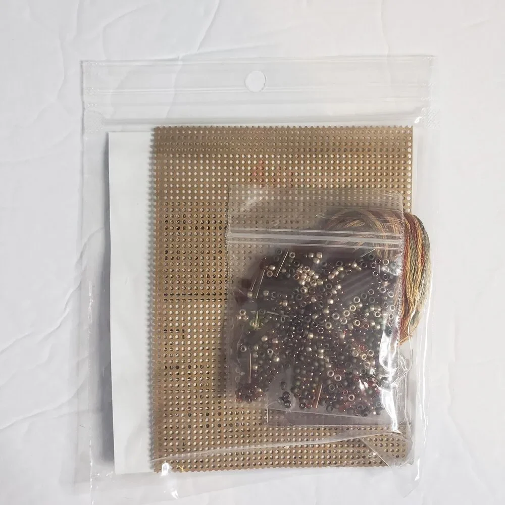 MILL HILL Rootbeer Dragonfly Pin MHDF3 Counted Glass Bead Cross Stitch Kit NEW